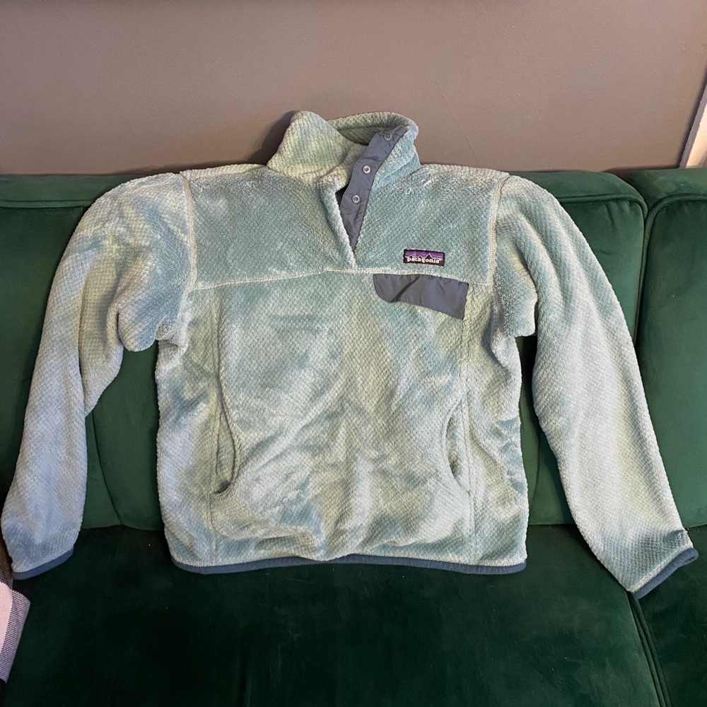 Patagonia half-zip fleece